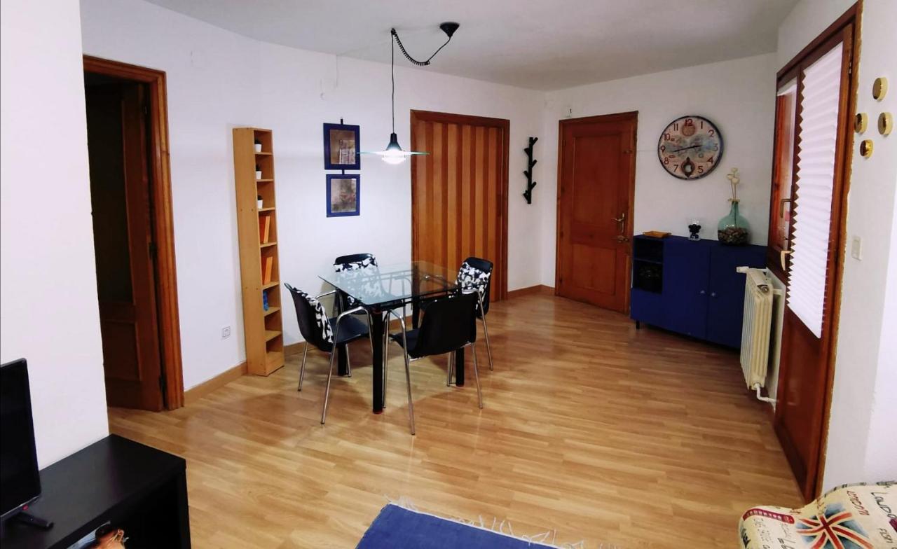 • La Antigua • Apartment *